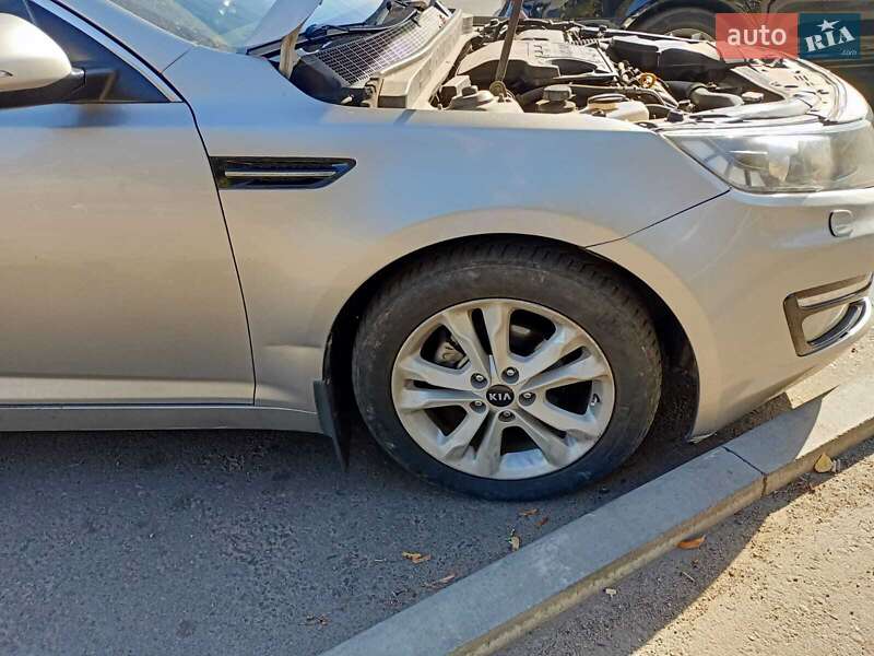 Седан Kia Optima 2011 в Одессе