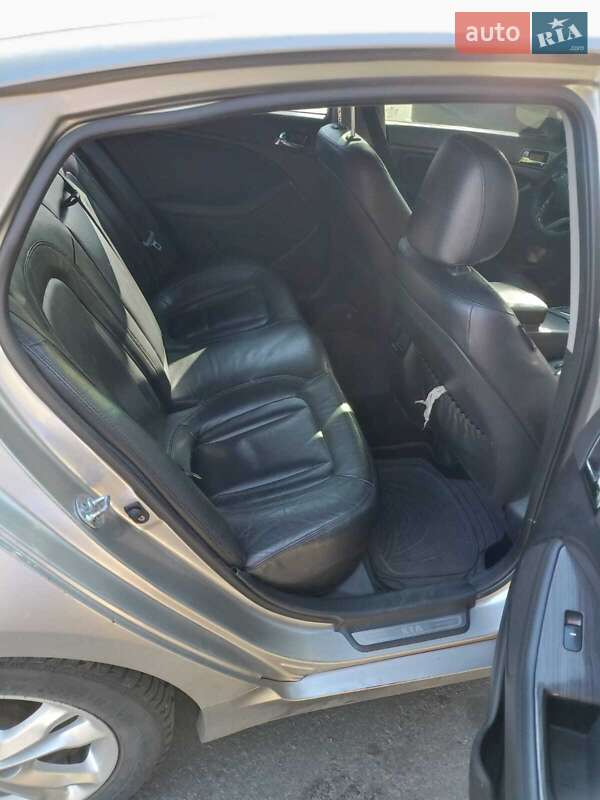 Седан Kia Optima 2011 в Одессе