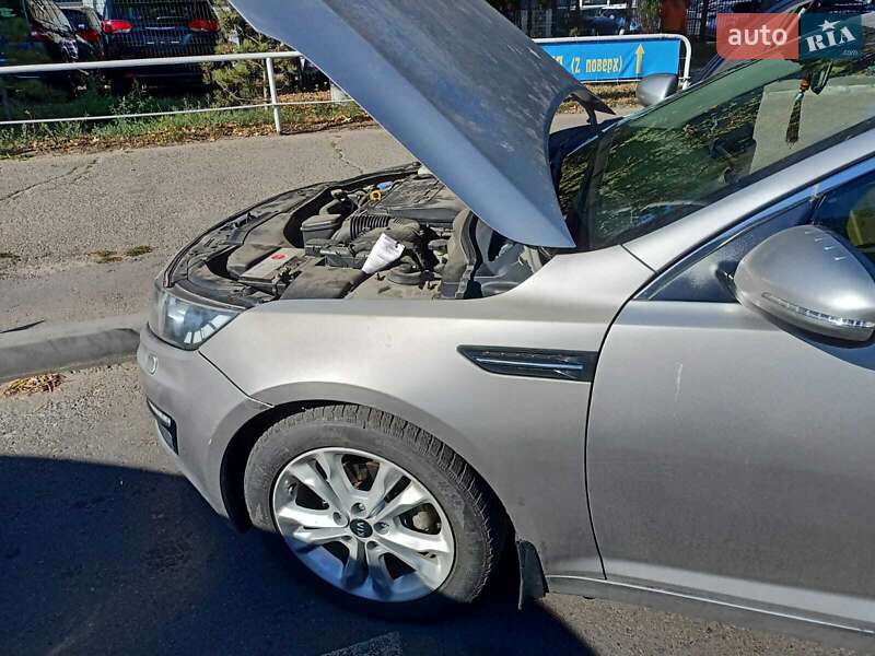 Седан Kia Optima 2011 в Одессе