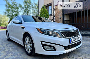 Седан Kia Optima 2014 в Львове