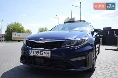 Седан Kia Optima 2018 в Києві