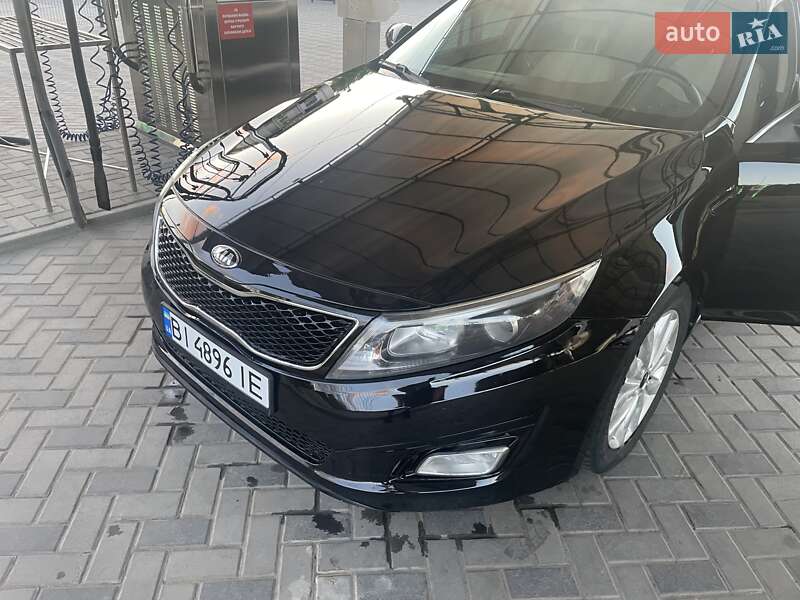 Седан Kia Optima 2014 в Полтаве