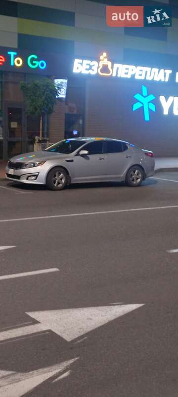 Седан Kia Optima 2014 в Теплику