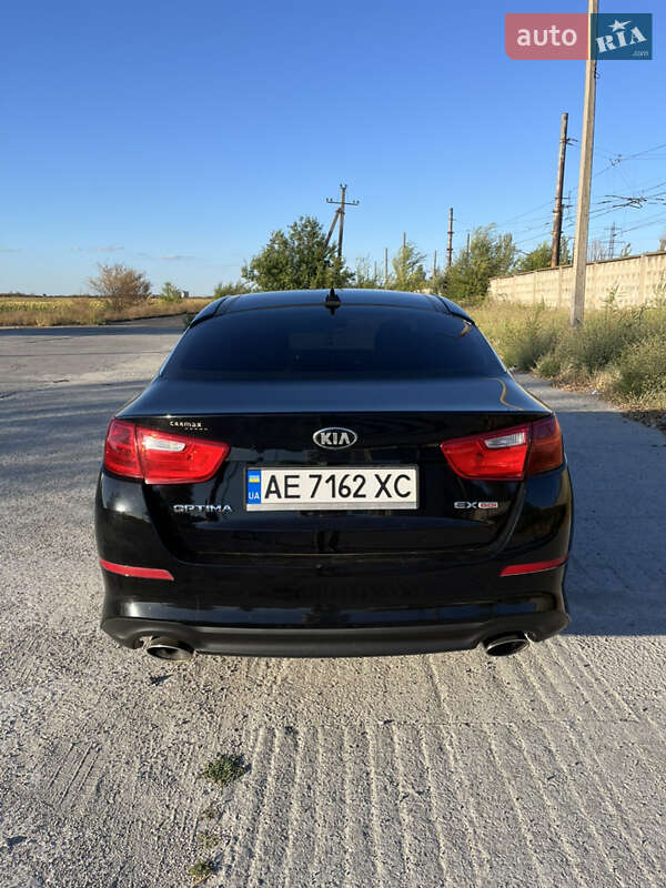 Седан Kia Optima 2014 в Кривом Роге