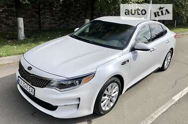 Седан Kia Optima 2016 в Запорожье