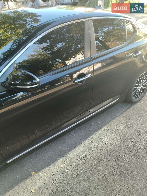 Седан Kia Optima 2014 в Житомире