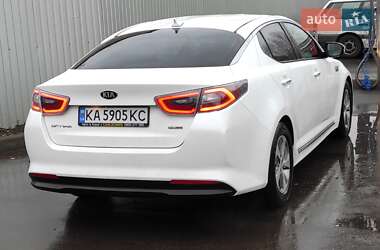 Седан Kia Optima 2015 в Киеве