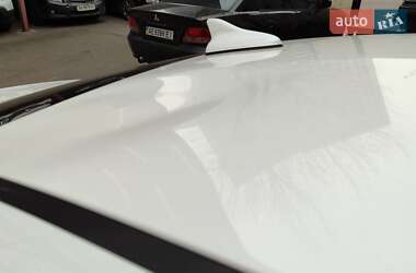 Седан Kia Optima 2015 в Киеве