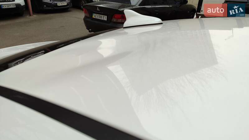 Седан Kia Optima 2015 в Киеве