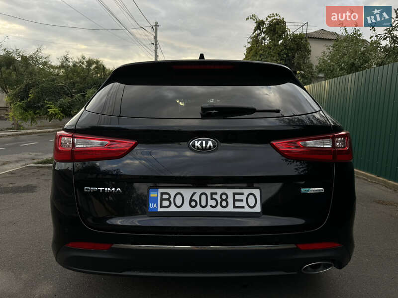 Універсал Kia Optima 2016 в Ізмаїлі