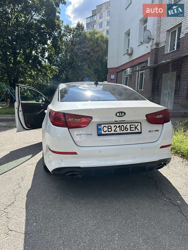 Седан Kia Optima 2014 в Киеве