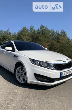 Седан Kia Optima 2011 в Харкові