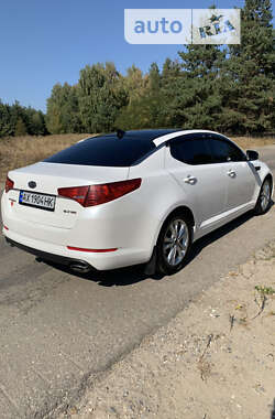 Седан Kia Optima 2011 в Харкові