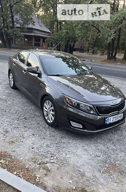 Седан Kia Optima 2014 в Полтаве