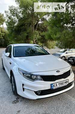 Седан Kia Optima 2016 в Одессе