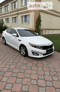 Седан Kia Optima 2015 в Виннице