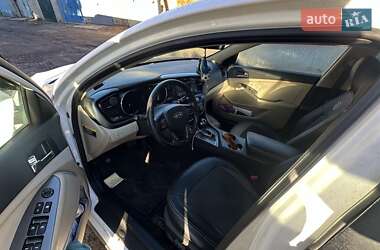 Седан Kia Optima 2012 в 