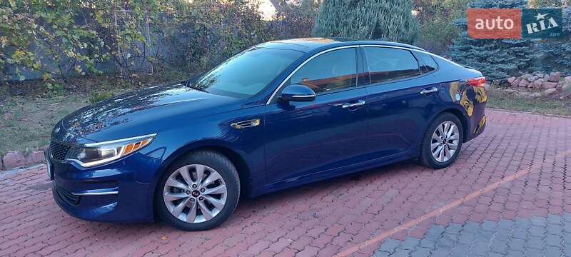 Седан Kia Optima 2017 в Києві
