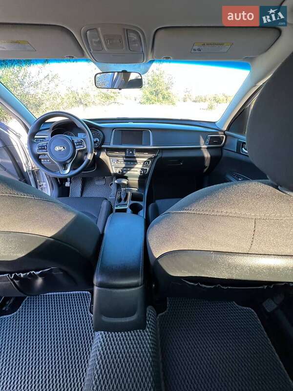 Седан Kia Optima 2018 в Баштанке