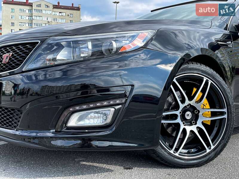 Седан Kia Optima 2014 в Ивано-Франковске