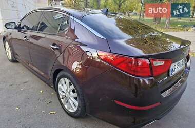 Седан Kia Optima 2014 в Запоріжжі