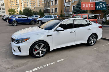 Седан Kia Optima 2017 в Одессе