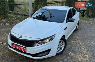 Седан Kia Optima 2013 в Дрогобичі