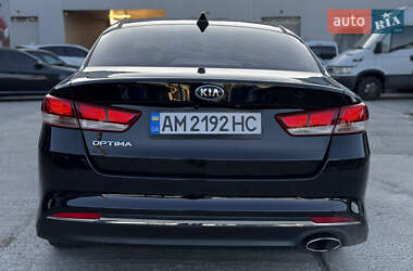 Седан Kia Optima 2016 в Житомирі