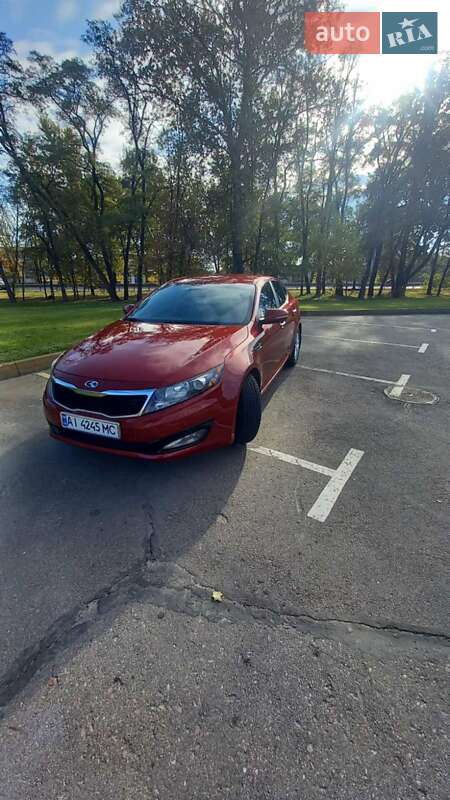 Седан Kia Optima 2012 в Киеве