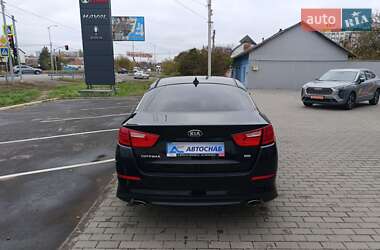 Седан Kia Optima 2015 в Полтаве