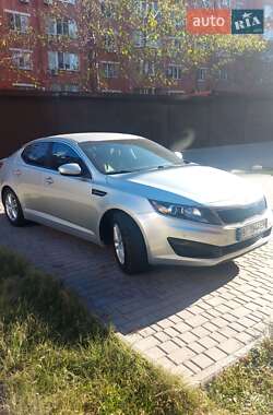 Седан Kia Optima 2010 в Одессе