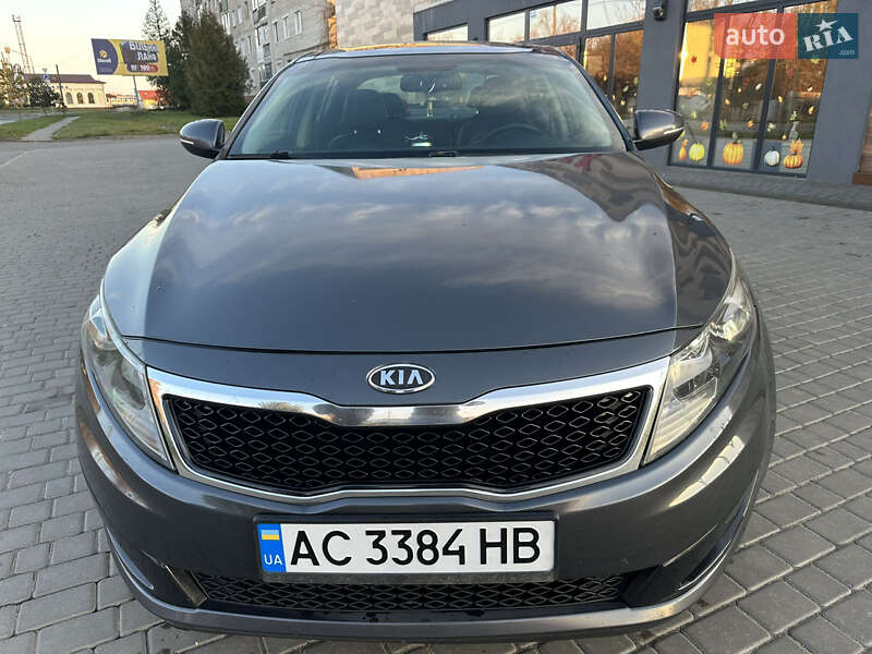 Седан Kia Optima 2012 в Полтаві