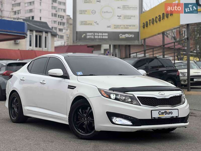 Седан Kia Optima 2015 в Одессе