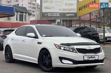 Седан Kia Optima 2015 в Одессе