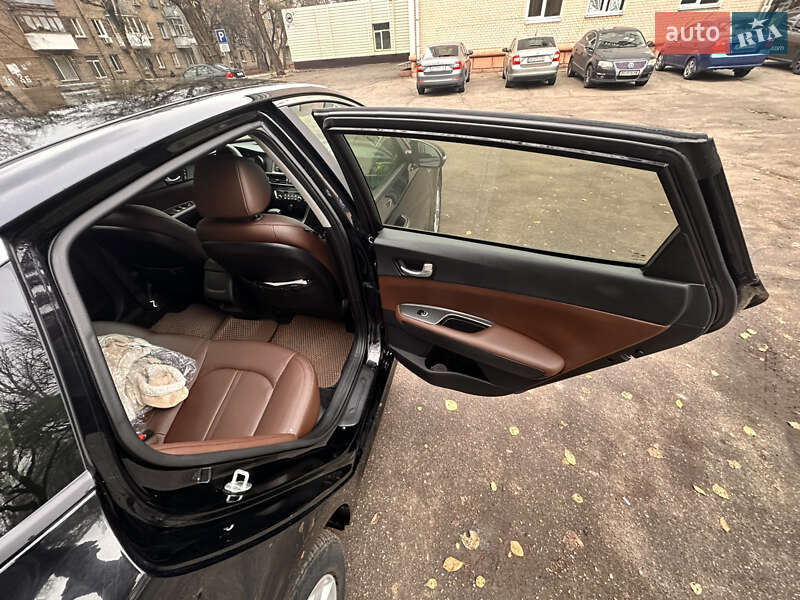 Седан Kia Optima 2016 в Запорожье фото 6 Седан Kia Optima 2016 в Запорожье