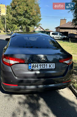 Седан Kia Optima 2012 в Дніпрі