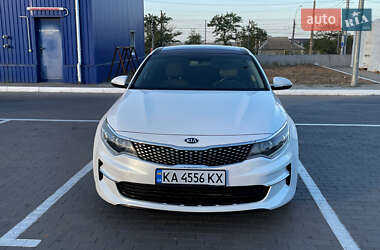 Седан Kia Optima 2016 в Кропивницком