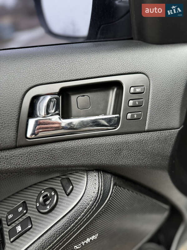 Седан Kia Optima 2011 в Миргороді