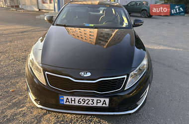 Седан Kia Optima 2013 в Краматорську