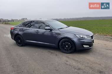 Седан Kia Optima 2012 в Подольске