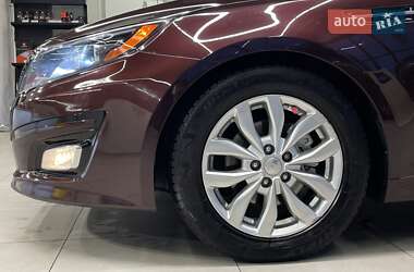 Седан Kia Optima 2014 в Одессе