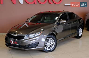 Седан Kia Optima 2012 в Одессе