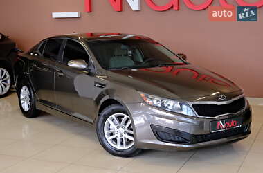 Седан Kia Optima 2012 в Одессе