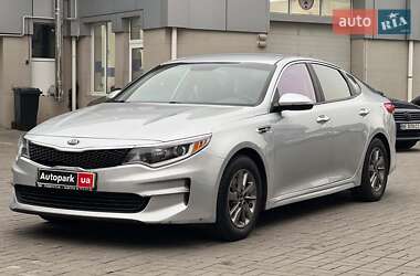 Седан Kia Optima 2016 в Одессе