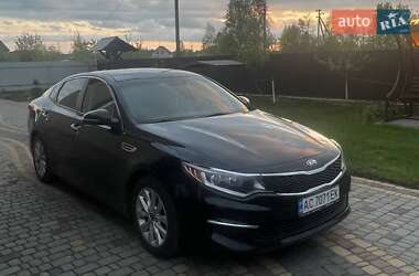 Седан Kia Optima 2018 в Луцке