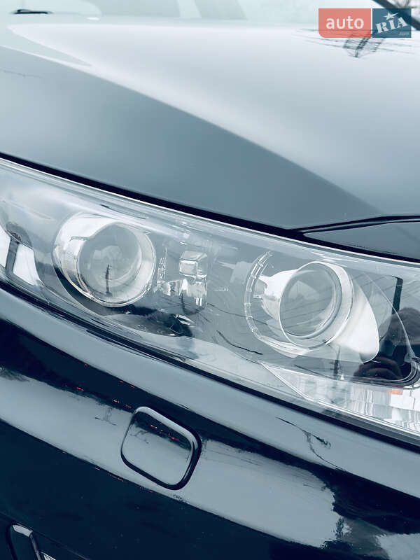 Седан Kia Optima 2011 в Краматорську
