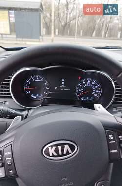 Седан Kia Optima 2011 в Миколаєві