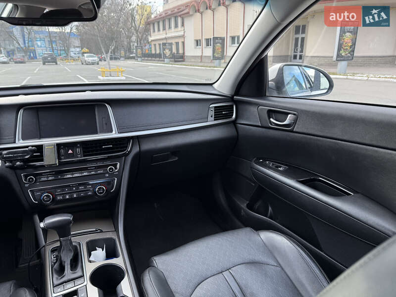 Седан Kia Optima 2019 в Киеве