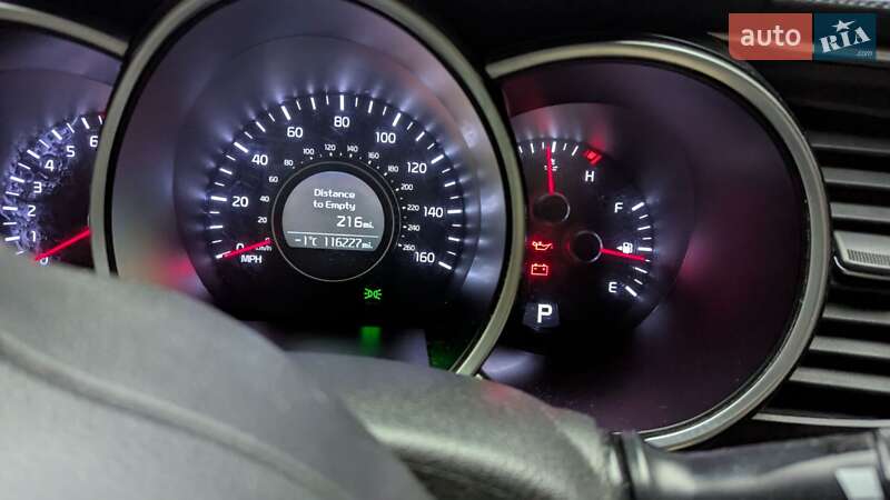 Седан Kia Optima 2014 в Киеве