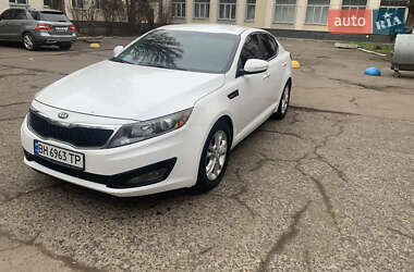 Седан Kia Optima 2012 в Одессе